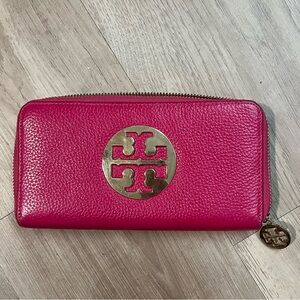 Pink/gold Tory Burch large wallet